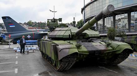 Serbischer Panzer in Belgrad