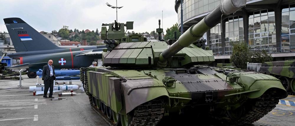 Serbischer Panzer in Belgrad