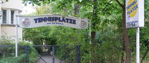 Die ehemaligen „Tennisplätze am Ku’damm“ im denkmalgeschützten WOGA-Komplex sollen mit Wohnungen bebaut werden.