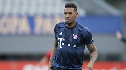 Jérôme Boateng, neulich als Trainingsgast beim FC Bayern zugegen, spielt künftig in Italien.