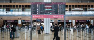 Wie der Flugverkehr von und nach Israel in den kommenden Tagen weitergeht, ist noch offen.