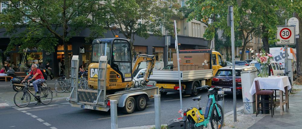 Die Xantener Straße in Wilmersdorf dient vielen Autofahrern als Schleichweg neben dem Ku’damm. 