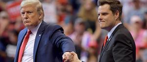 Der damalige US-Präsident Donald Trump mit dem Abgeordneten Matt Gaetz im November 2019. 