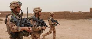 Französische Soldatin in Mali an der Grenze zum Niger.