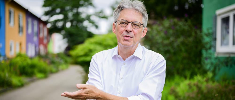Achim Post in seinem Wohnort Espelkamp in Ostwestfalen.