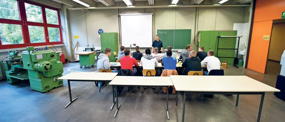 Weniger Auszubildende, aber mehr Stellen in umweltfreundlichen Berufen.