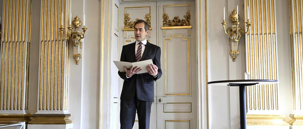 Mats Malm, der Ständige Sekretär der Schwedischen Akademie, verkündet in der Schwedischen Akademie den Literaturnobelpreisträger 2023: Jon Fosse