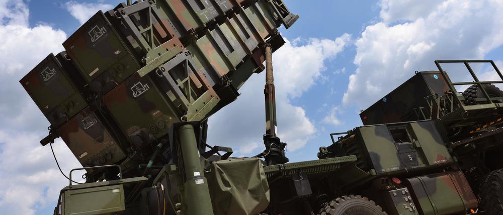 Ein Startgerät des Flugabwehrraketensystems Patriot