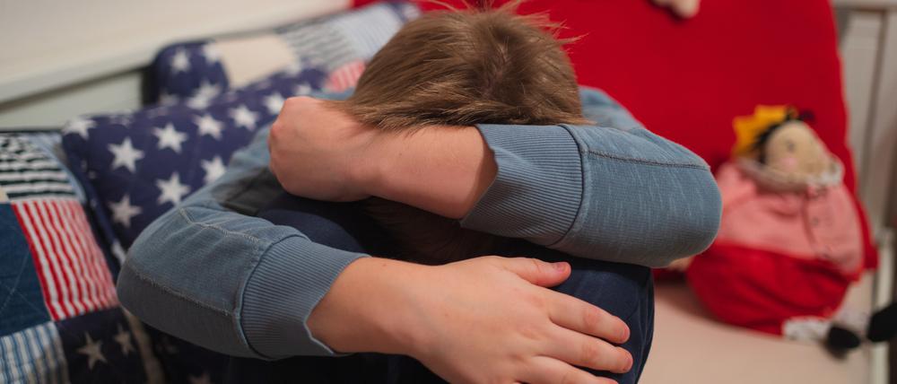 Viele Kinder und Jugendliche haben Depressionen – und brauchen medikamentöse Hilfe. 
