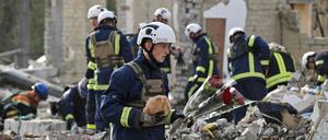 Am Vortag kamen bei einem russischen Raketenangriff in Groza mehr als 50 Menschen ums Leben. 