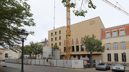 Die Gerüste vor der neuen Synagoge in Potsdam wurden abgebaut.