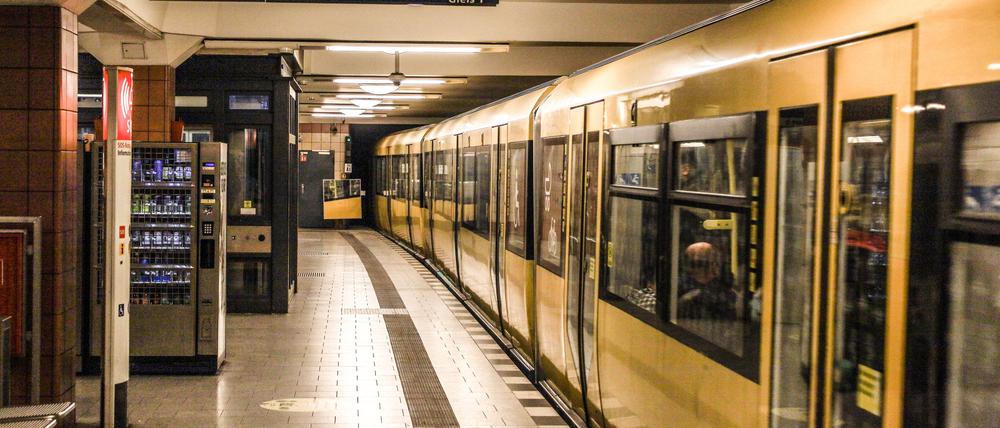 u-bahnhof berliner straße u-bahnhof berliner straße *** u station berliner straße u station berliner straße