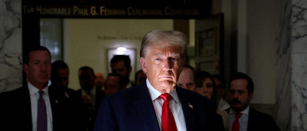 Der Prozess gegen EX-US-Präsident Donald Trump in New York zwingt die Deutsche Bank in den Zeugenstand.