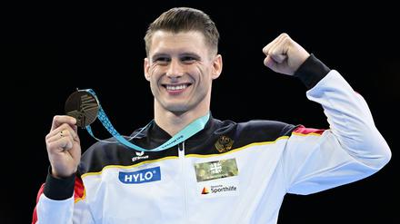 Fabian Hambüchens Nachfolger: Lukas Dauser holt die erste deutsche WM-Goldmedaille der Männer seit 2007.