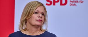 Nancy Faeser Spitzenkandidatin Hessen bei einer Pressekonferenz der SPD im Berliner Willy-Brandt-Haus zu den Wahlergebnissen der Landtagswahlen in Hessen und Bayern. 