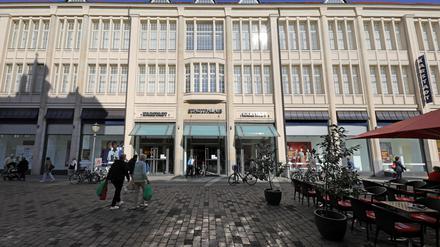Das Kaufhaus Karstadt in der Brandenburger Straße.