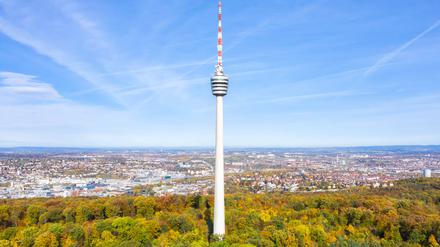 Stuttgart Fernsehturm Stuttgarter Turm Skyline Luftbild Stadt Architektur Reise reisen *** Stuttgart television tower Stuttgart tower skyline aerial view city architecture travel 1084204961