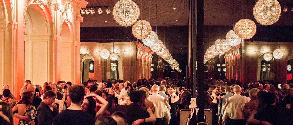 Blick ins Foyer der Komischen Oper beim Tango-Festival 2019