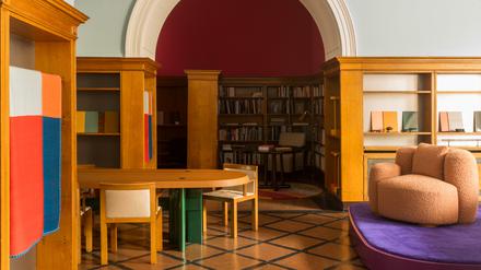 Sein Atelier hat Gisbert Pöppler in der ehemaligen Karl-Marx-Buchhandlung eingerichtet.