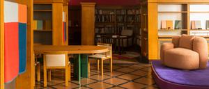 Sein Atelier hat Gisbert Pöppler in der ehemaligen Karl-Marx-Buchhandlung eingerichtet.
