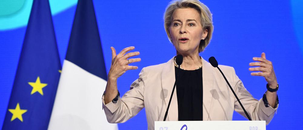 EU-Kommissionspräsidentin Ursula von der Leyen will auch nach der Europawahl im kommenden Jahr in ihrem Amt bleiben. 