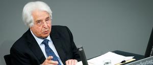 Gedenken an die Opfer des Nationalsozialismus.  Der Historiker Saul Friedländer 2019 im Deutschen Bundestag.
