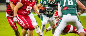 Bereits im vergangenen Jahr spielten die Royals (in rot) gegen die Unicorns um den Pokal.