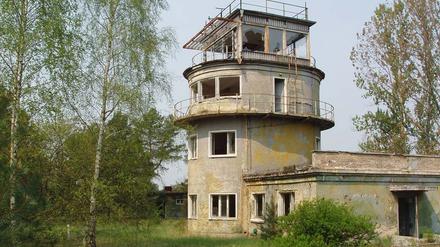 Der Tower des Flugplatzes Sperenberg.