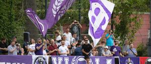 Tennis Borussia spielte in der Saison 1999/2000 in der Zweiten Bundesliga. Viele Fans von damals sind auch heute noch im Verein.