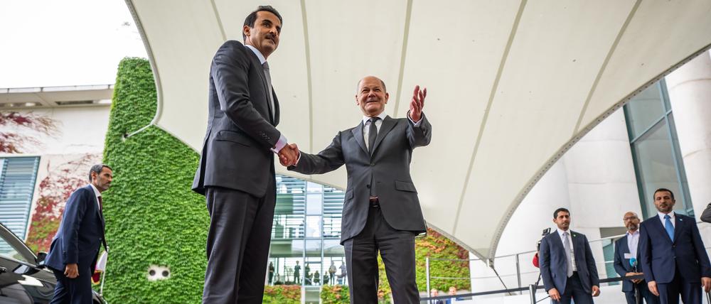 Ein heikler Gast. Der Emir von Katar zu Besuch bei Kanzler Scholz.