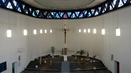 Am Sonntag überrtägt das ZDF um 9 Uhr 30 den katholischen Gottesdienst wird aus der Kapelle Katharinen-Krankenhaus in  Frankfurt am Main.