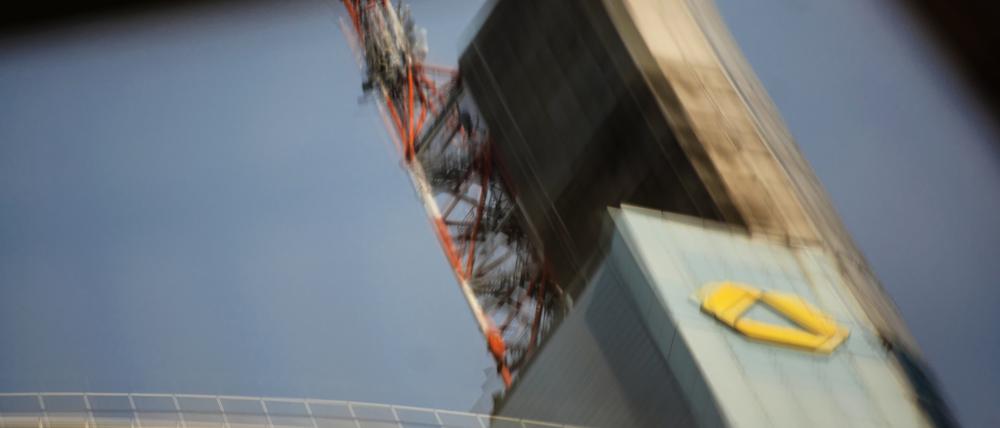 Commerzbank: Die Mehrheit der Belegschaft hat kein Vertrauen in das Topmanagement, zeigt eine interne Mitarbeiterumfrage.