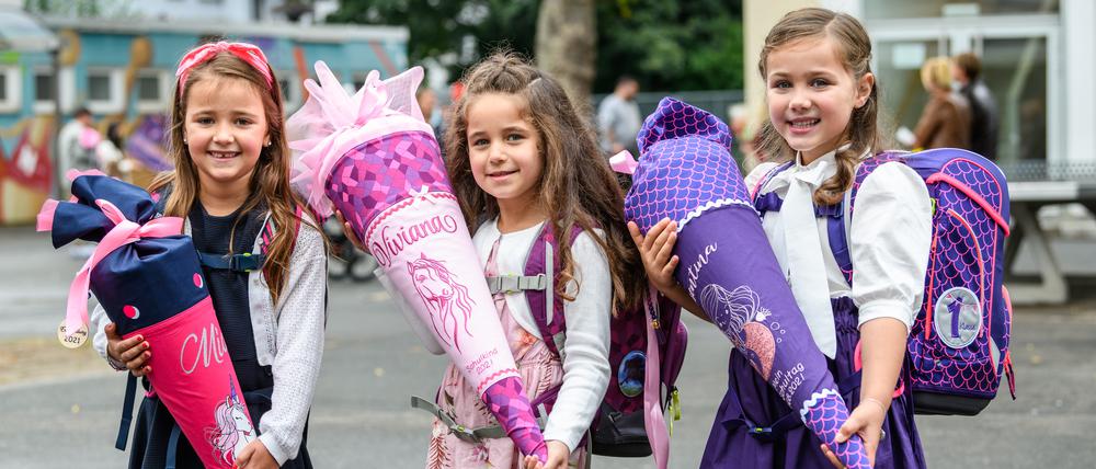 Bis zum großen Tag der Einschulung müssen Familien für sich viele Fragen beantworten.