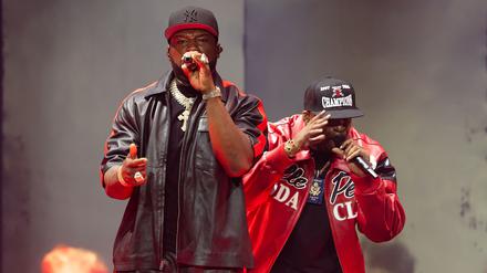 Gangstarapper bei der Arbeit. 50 Cent auf „The Final Lap Tour“ in der Benz-Arena in Berlin.