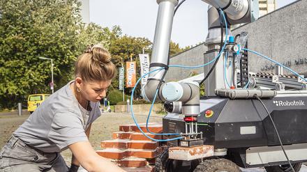 Ausstellung „The Great Repair“ in der Akademie der Künste.