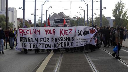 Demonstration gegen Rassismus in Treptow-Köpenick