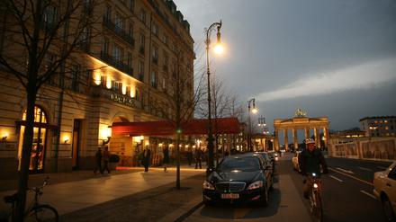 Das Berliner American Jewish Committee hatte eine für Donnerstag im Hotel Adlon geplante Demo abgesagt.