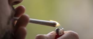 Auch im Umkreis der „Cannabis-Clubs“ soll das Kiffen nicht erlaubt sein. 