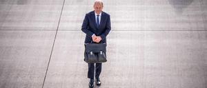 Bundeskanzler Olaf Scholz ist am Dienstag nach Israel gereist.