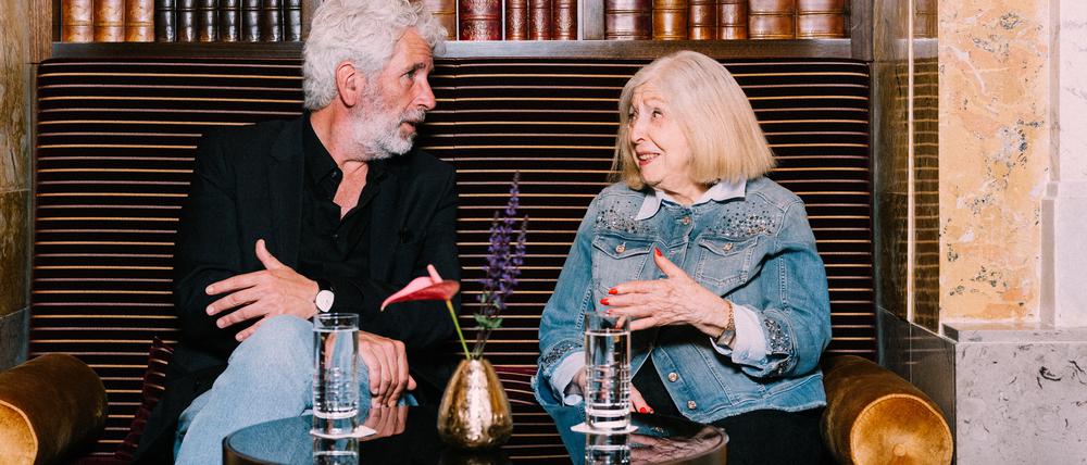 Sie hält ihn für einen echten Gentleman, er sie für ein Vorbild in Sachen Menschlichkeit: Dr. Erika Freeman und Dirk Stermann.