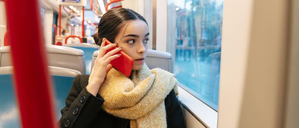 Das Potsdamer Kinder- und Jugendtelefon sucht neue Ehrenamtliche, die Kindern und Jugendlichen helfen.