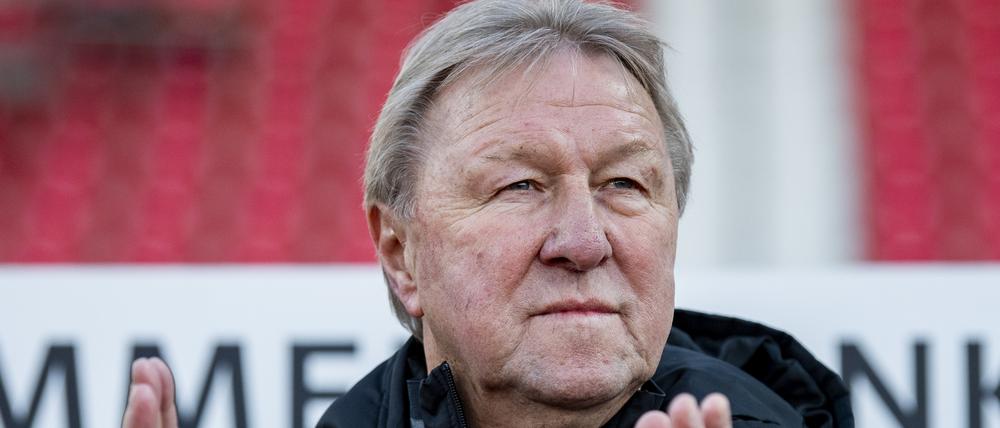 Horst Hrubesch will erst einmal wieder Ruhe ins DFB-Team bringen.