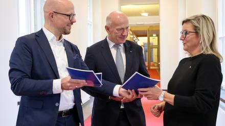 Sebastian Stietzel, Kai Wegner und Martina Klement (von links).