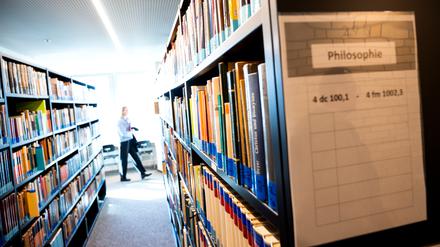 Der offene Zugang zu wissenschaftlicher Literatur ist das Ziel der Open-Access-Bewegung.