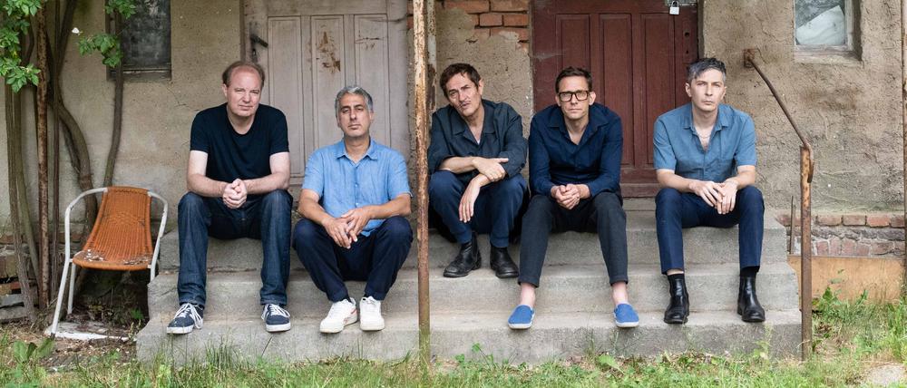 Maurice Summen, Ramin Bijan, Chris Imler, Gunther Osburg und Andreas Spechtl (von links) sind Die Türen – die Band, mit der alles begann.