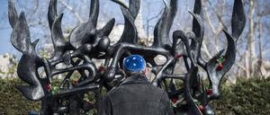 Das Holocaust Mahnmal von Thessaloniki. Es erinnert an die Deportation von über 45.000 Jüdinnen und Juden nach der Invasion der Deutschen im Zweiten Weltkrieg.