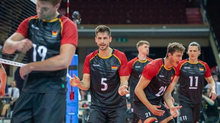 Jubel bei Tobias Krick (zweiter von rechts) und seinen Kollegen des Nationalteams.