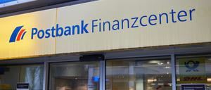 Eine Filiale der Postbank (Symbolbild).