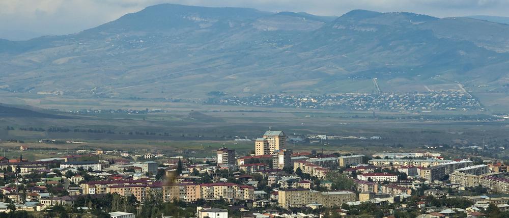 Ein Blick auf Khankendi in Aserbaidschan, das den Armeniern auch als Stepanakert, Karabach, bekannt ist.