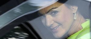 Gut gelaunter Abgang: Sahra Wagenknecht nach der Pressekonferenz, bei der sie ihren Austritt aus der Linken und die Gründung einer eigenen Partei ankündigte.